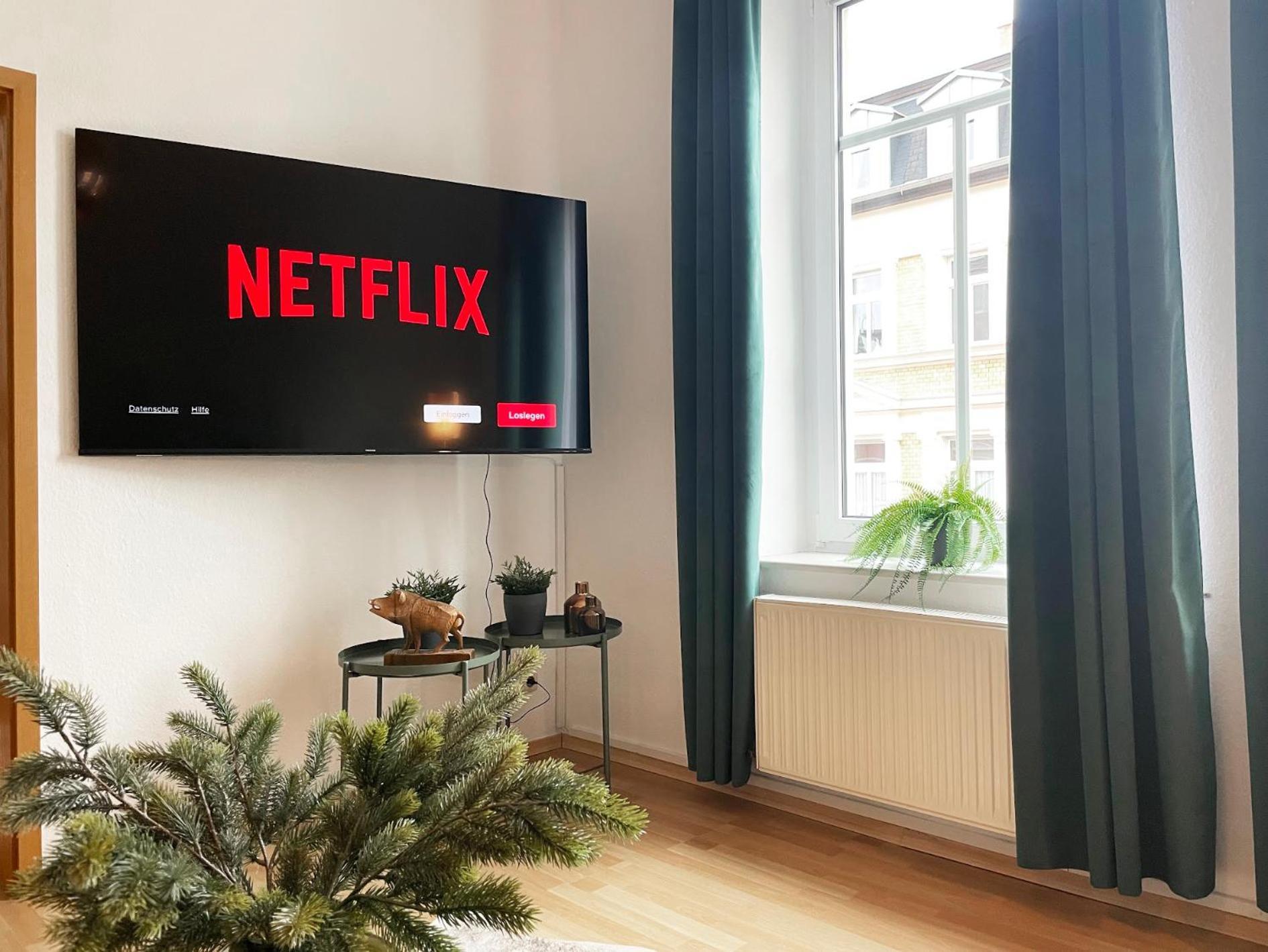 Magic Forest Design Apartment, 65 Zoll Tv, Waschtrockner, Lage, Am Markt Apartment *